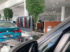 -北京京宝行宝马4S店(闵庄路店)