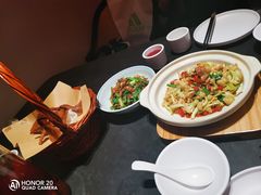 -鸽子侯·家宴·平价海鲜(市图书馆店)