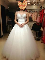 -深白婚纱艺术馆(王府壹号店)