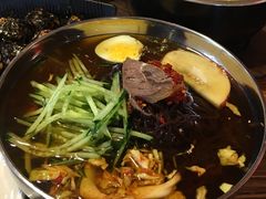 -百年石锅饭·朝鲜族传统民餐