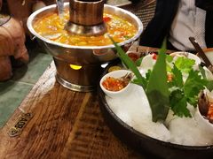 -囧人粗品·泰国街市料理(霖峰店)