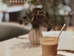 -潮一不贰·法式甜品·生日蛋糕·西式简餐(外滩店)