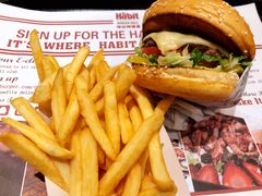 -The Habit Burger Grill 哈比特汉堡(爱琴海店)