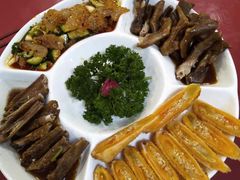 -宜宾海鲜酒家·三十年老字号