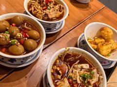 -炉小二铜锅牛蛙•川湘菜(三里屯店)