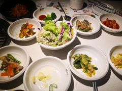 餐前小菜-本家韩国烤肉(青岛万象城店)