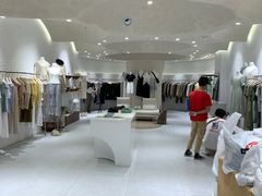 -广州壹马服装广场