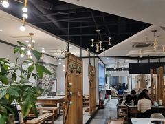 大堂-屋头串串(新街里店)