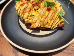 鲜虾牛油果可颂华夫-blend咖啡部落(卓悦中心店)