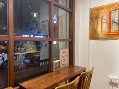 -C.Y Cafe