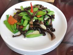 -鹿鸣春饭店(总店)