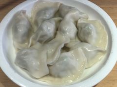 -关东小磨东北菜(上海长风大悦城店)