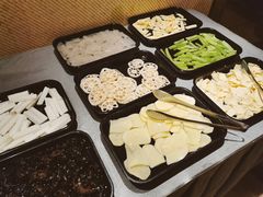 -香园自助小火锅