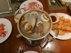 -月色西餐厅·海鲜刺身·烧烤(科学城保利郡雅酒店)