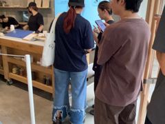 -喜茶(上海打浦桥日月光gelato lab+店)