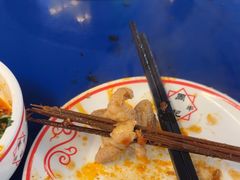 -牛华周记麻辣烫起源店