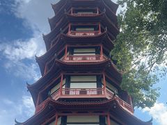 -绳金塔