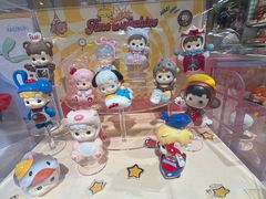 -泡泡玛特POPMART(上海环贸iapm商场店)