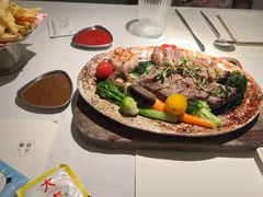 -春树下·树屋花房西餐厅(罍街AS1980店)