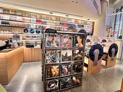 -黑胶星球(华发中城商都店)