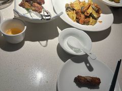 -聚友斋(陶瓷琉璃馆水晶街店)