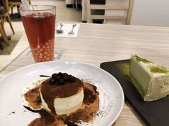 -必胜客(联投东方店)