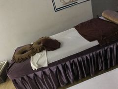 -龙脊堂龙氏推拿 整脊(陆家浜店)