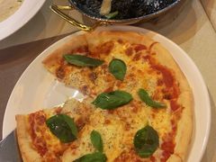 玛格丽特原味披萨-BONAZZA 意大利餐厅