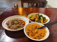 -艳阳天民俗村(公园路店)