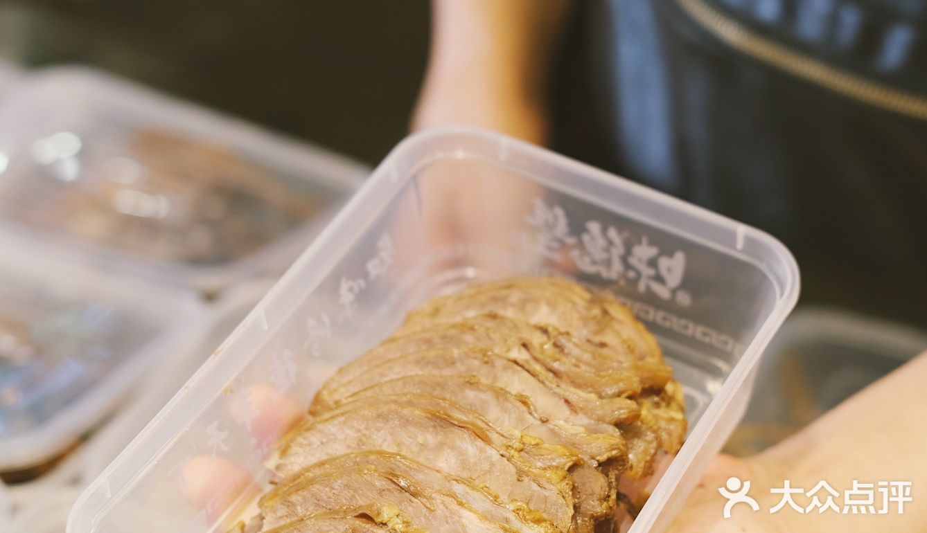 被一份古法酱鹅圈粉的一天！