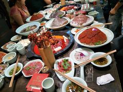 -红九格老火锅(三峡广场店)