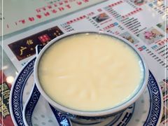 -广信牛奶甜品世家(台东店)