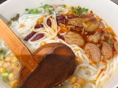 麻婆婆肥肠面-麻婆婆白家肥肠粉(海岸城店)