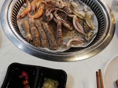 -明洞轩正统韩国自助烤肉大渡口店(新天泽国际广场店)