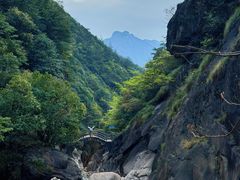 -鄣山大峡谷
