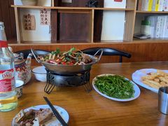 -小厨子私房菜·云南美食店