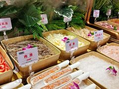 -享遇.锅姥姥牛排海鲜自助(小寨店)