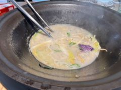 -陈大锅·岳阳鱼馆·地道岳阳菜(美食街店)