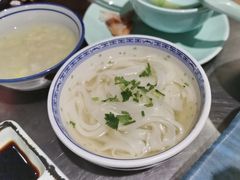 -潮界(LU·ONE凯德晶萃广场店)