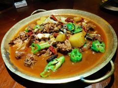 新疆大盘鸡-楼兰新疆主题餐厅(悠方店)