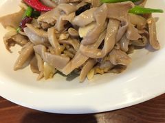 -赶海部落海鲜城(海阳路店)