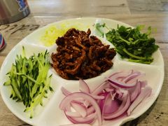 京酱肉丝-香满园春饼·家常菜(东大桥店)