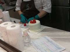 -莎琳娜食品有限公司·蛋糕店
