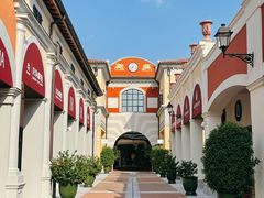 -佛罗伦萨小镇广佛名品奥特莱斯(疏港路店)