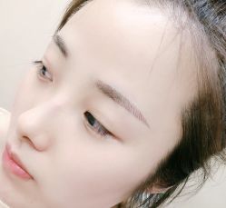 -久匠·野生眉半永久纹绣