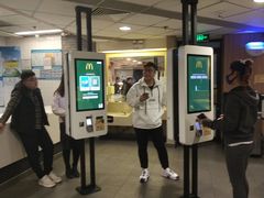 -麦当劳(东方时代广场分店)