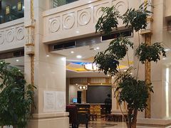 -碧中海汤泉汗蒸酒店