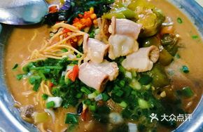 Old Friend Pork Offal Yee Mien