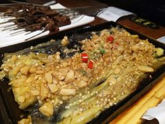 铁板茄子-三个大叔东北烧烤·砂锅菜(西三旗店)