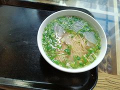 -陇上全荟兰州传统牛肉面(延吉路店)
